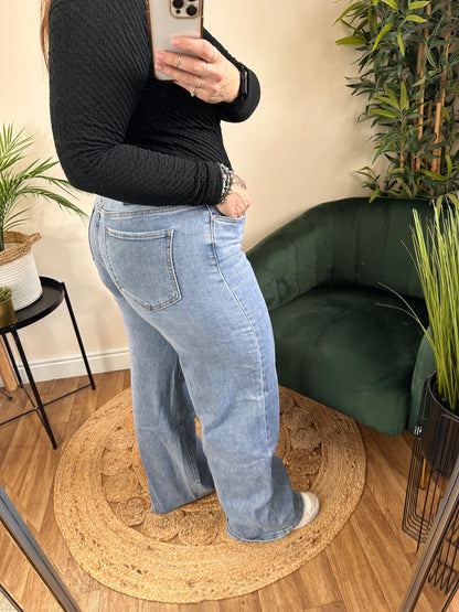 EMILY Wide Leg Stretch Jeans