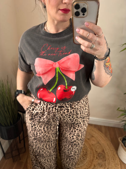 CHERIE Cherry Bow T-shirt Vintage Black