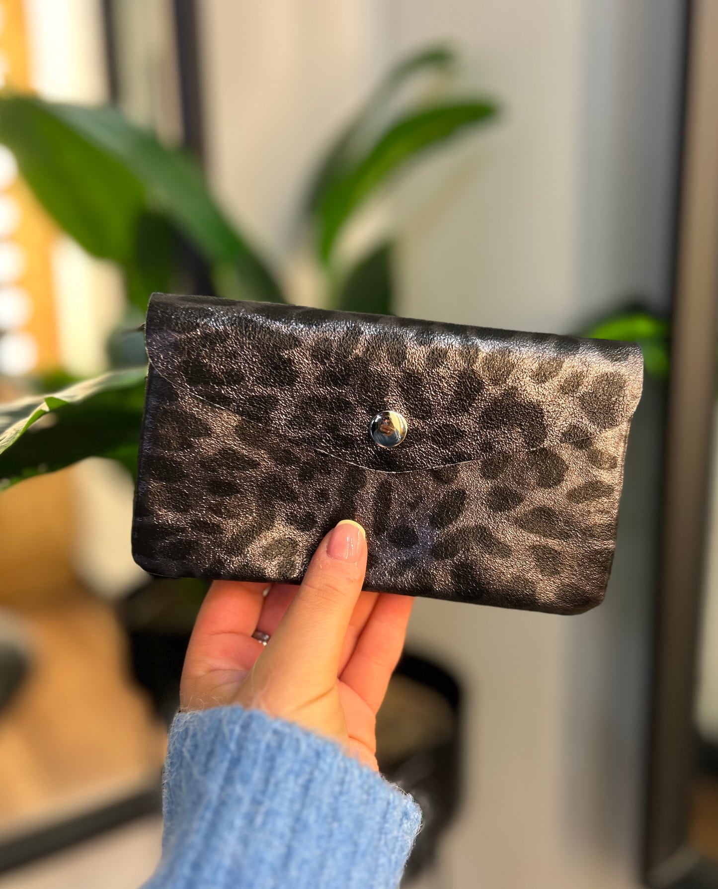 POLLY Metallic Charcoal Leopard Purse